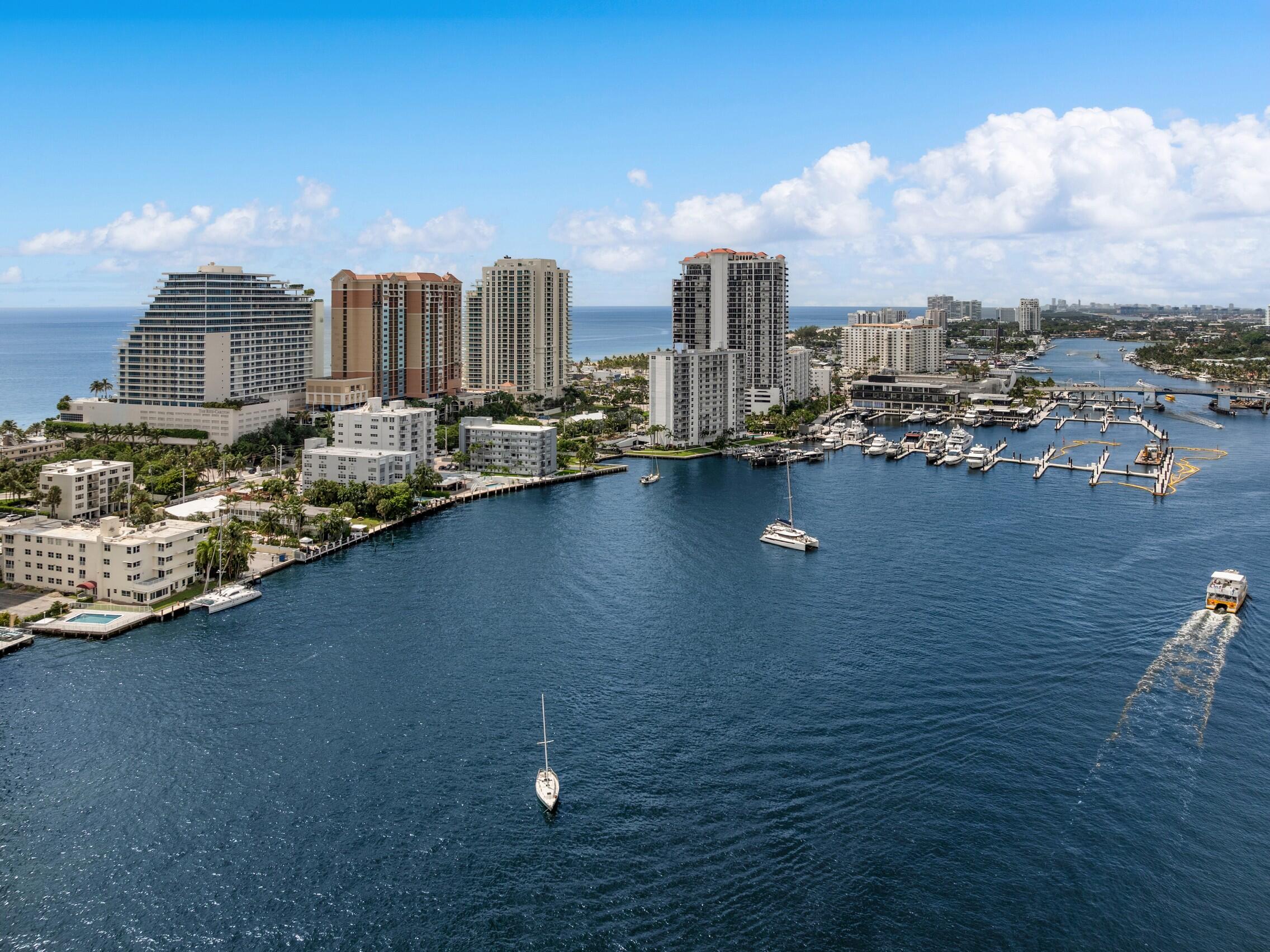 2400 Barcelona Dr Fort Lauderdale, FL 33301