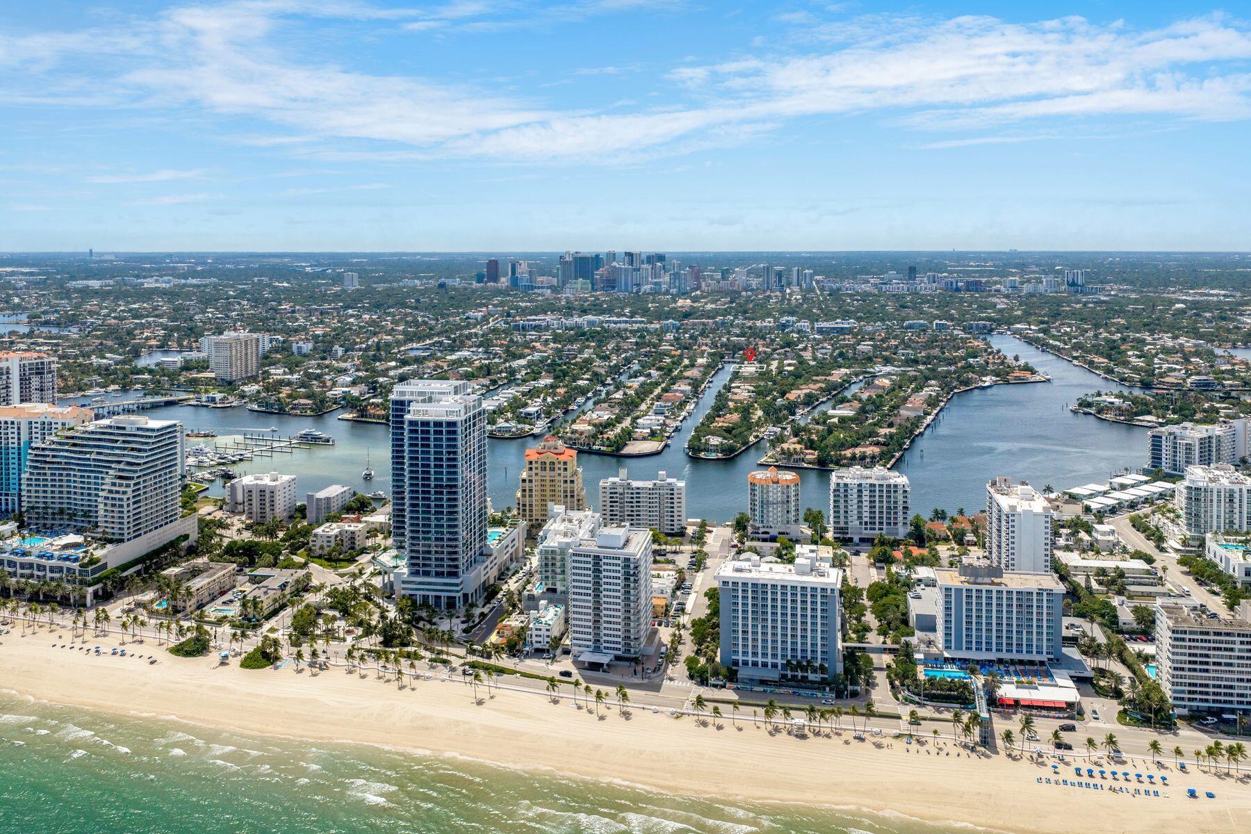 2400 Barcelona Dr Fort Lauderdale, FL 33301
