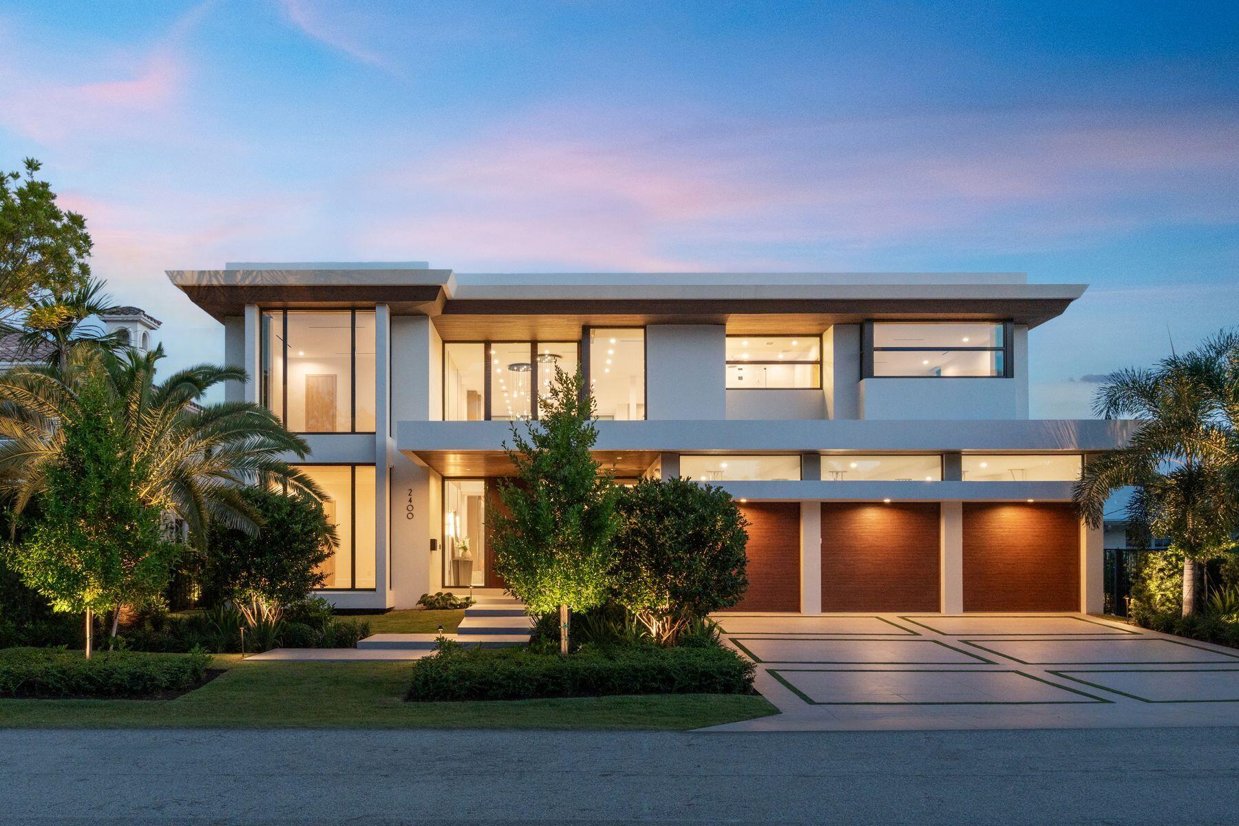 2400 Barcelona Dr Fort Lauderdale, FL 33301