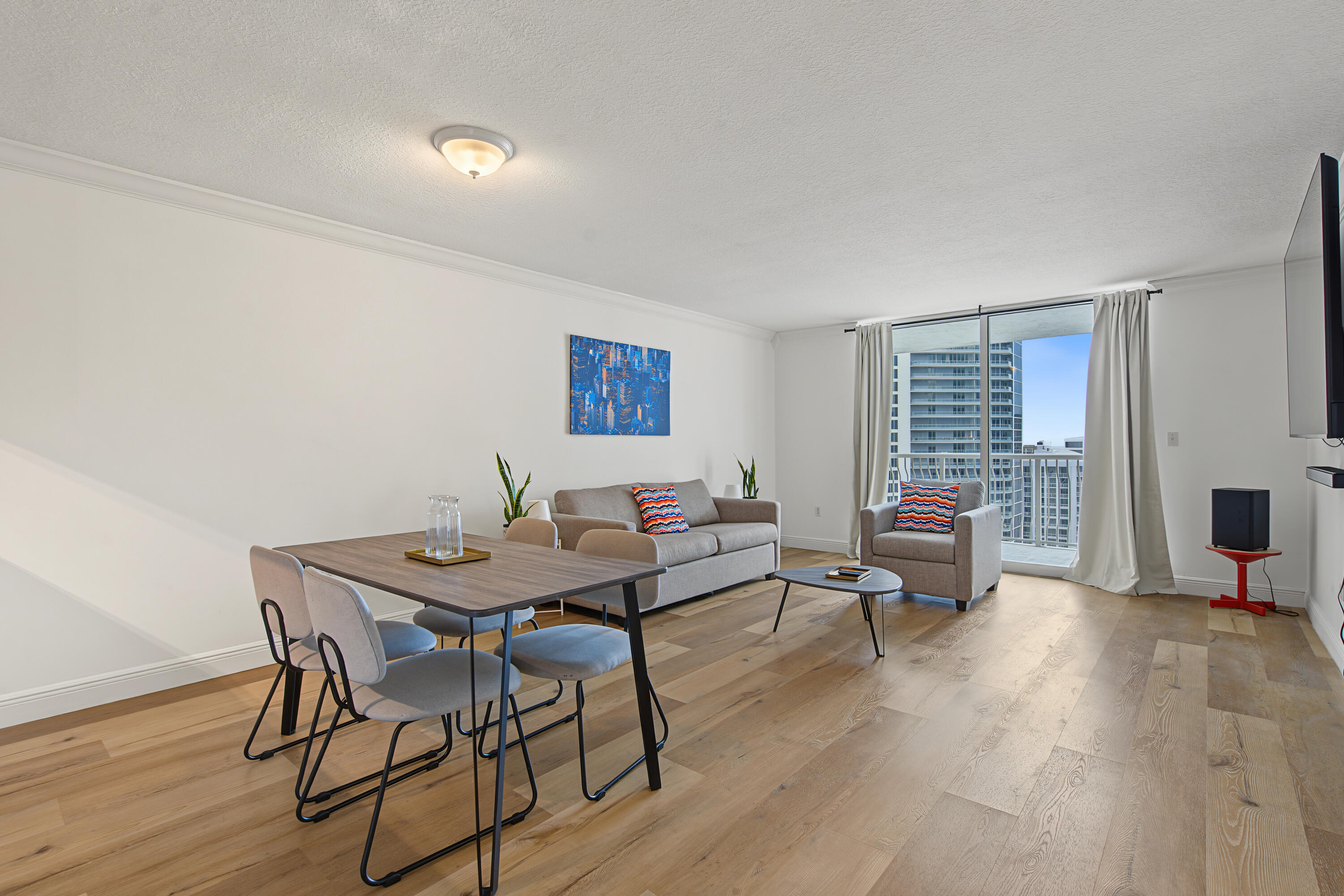 image The Club at Brickell Bay2
