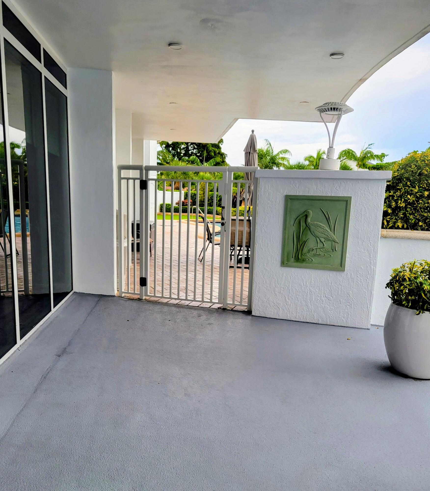 2715 N Ocean Blvd #16B Fort Lauderdale, FL 33308