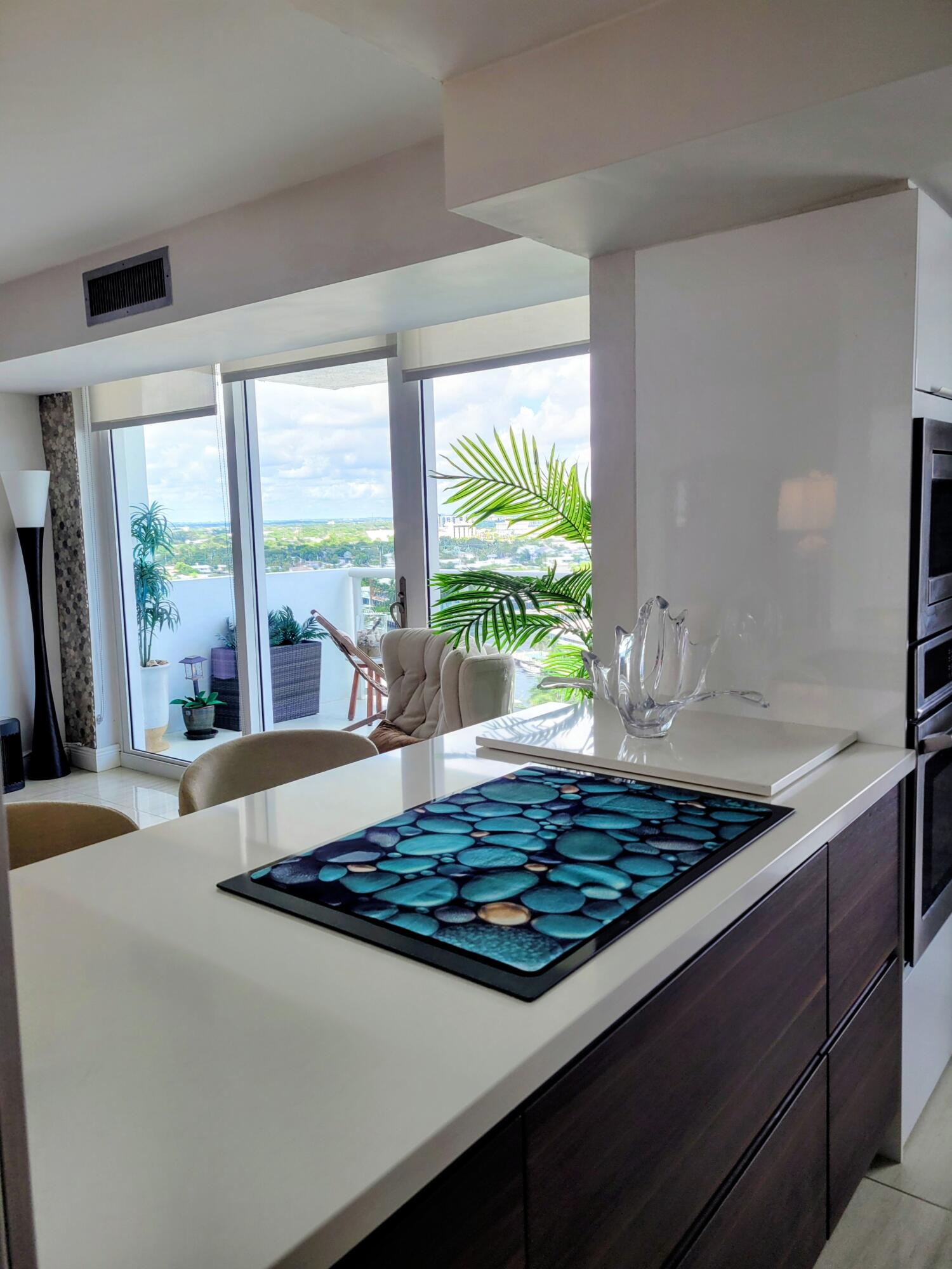 2715 N Ocean Blvd #16B Fort Lauderdale, FL 33308