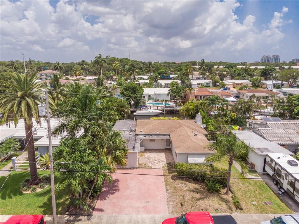 1301 Avocado Isle