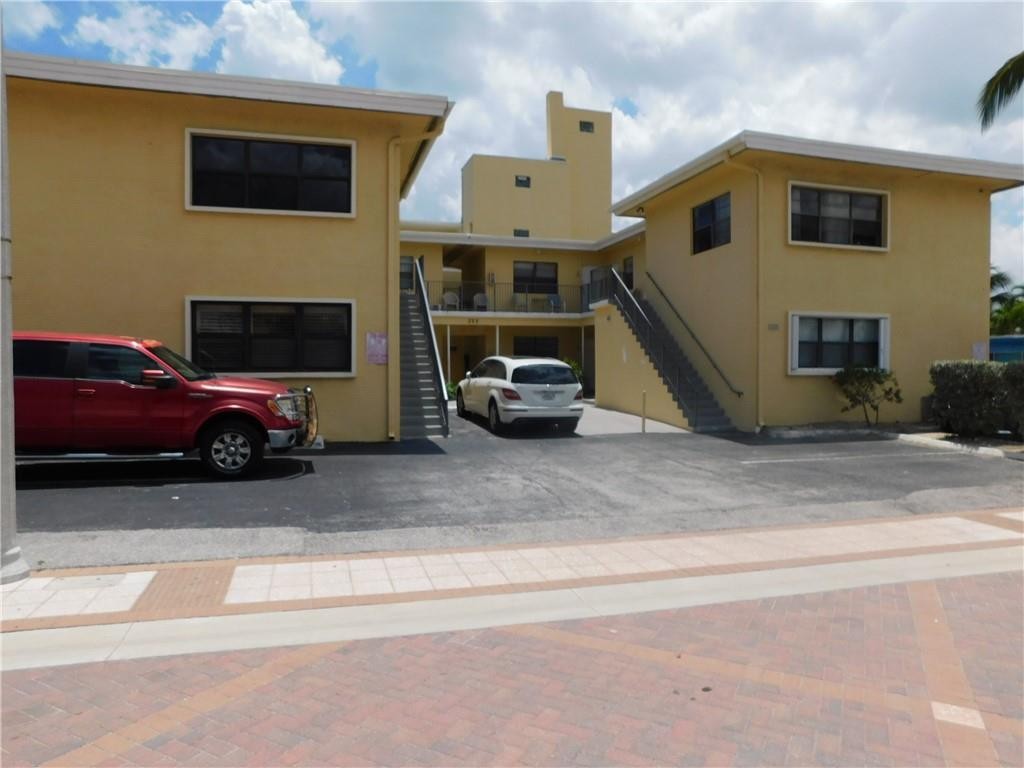 Casa de Condomínio