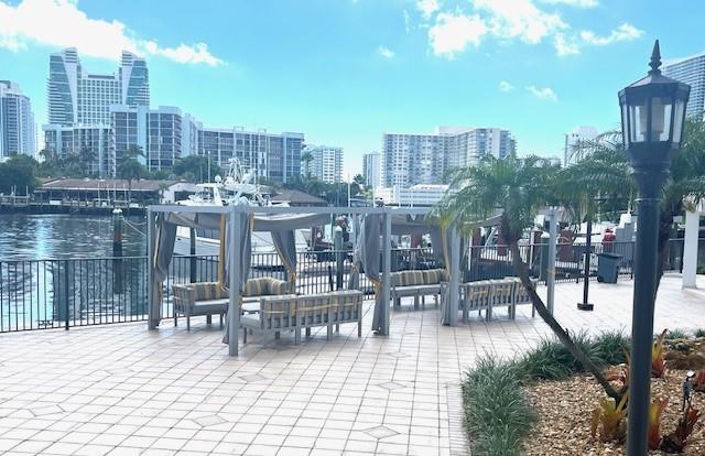 image ANCHOR BAY CLUB49