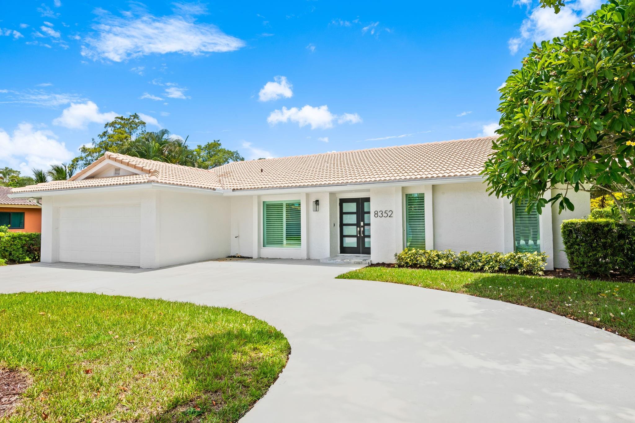 8352 NW 6th Ct