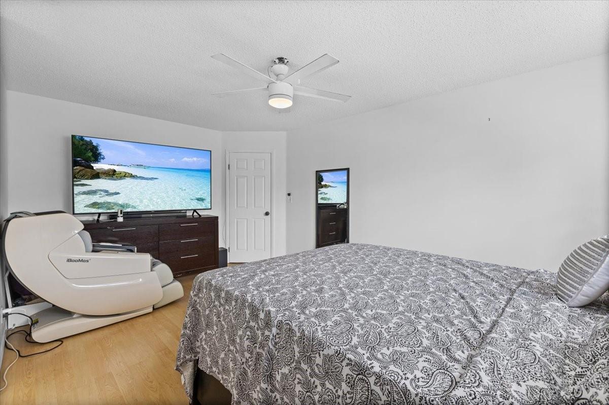 9831 NW 2nd St,Plantation, FL 33324