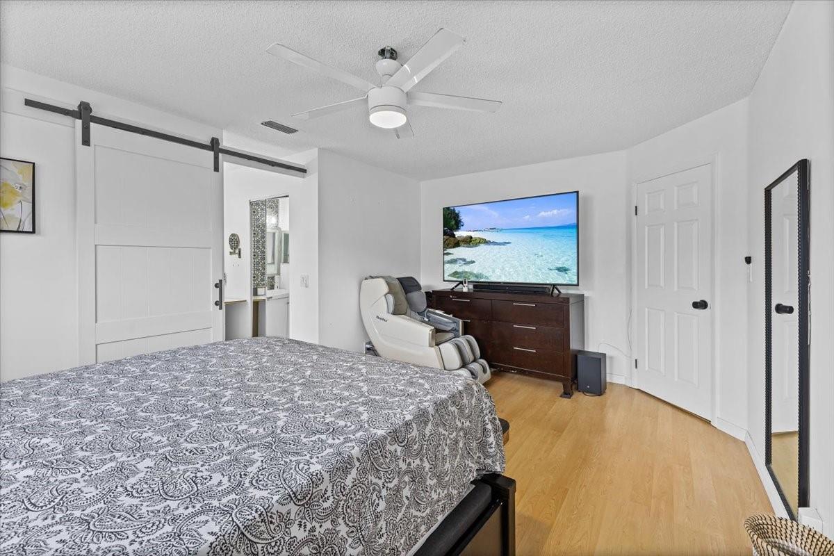 9831 NW 2nd St,Plantation, FL 33324