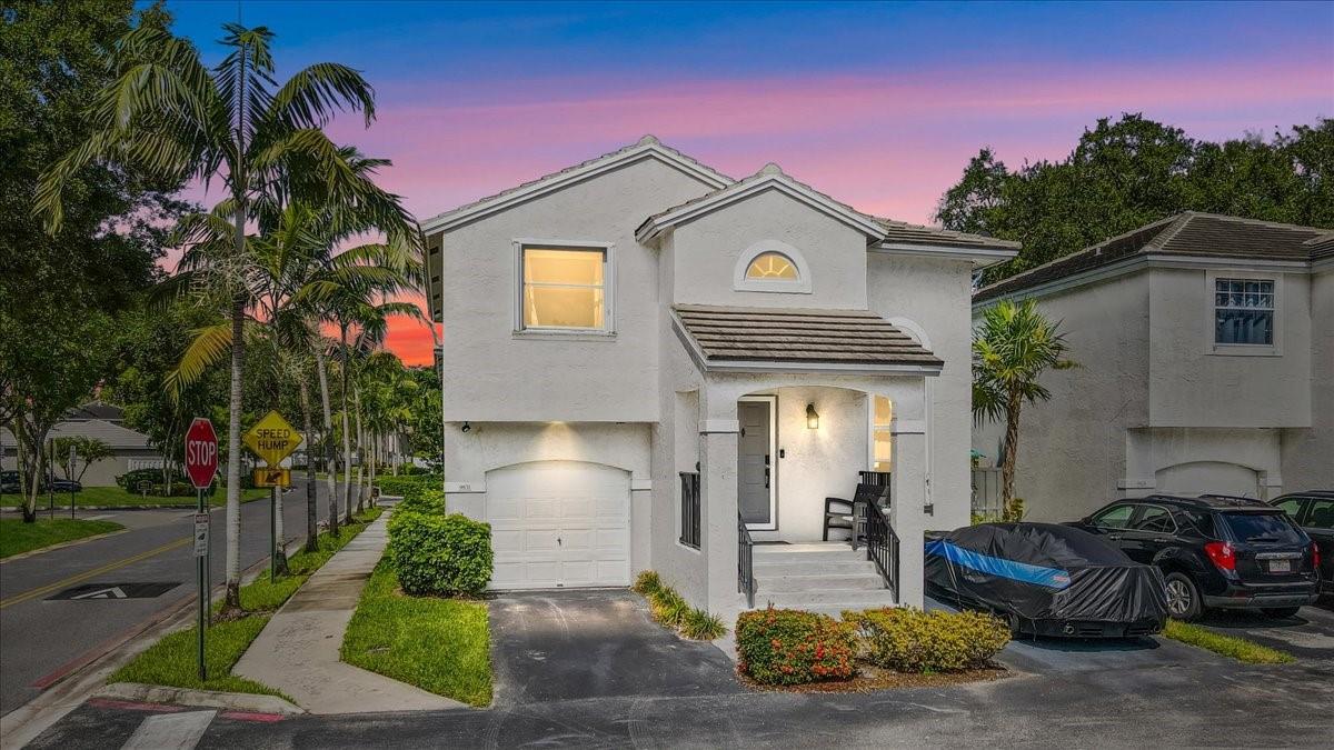 9831 NW 2nd St,Plantation, FL 33324