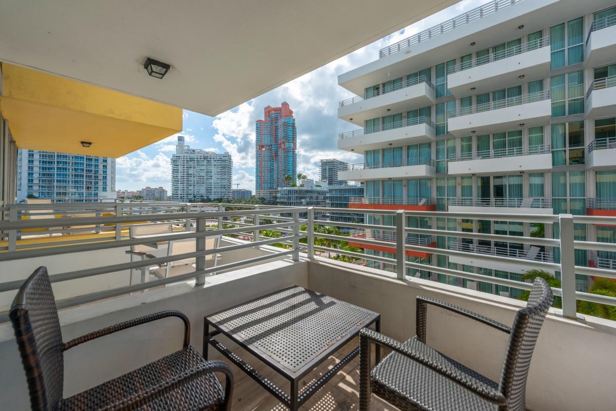 image Bentley Beach Condo16
