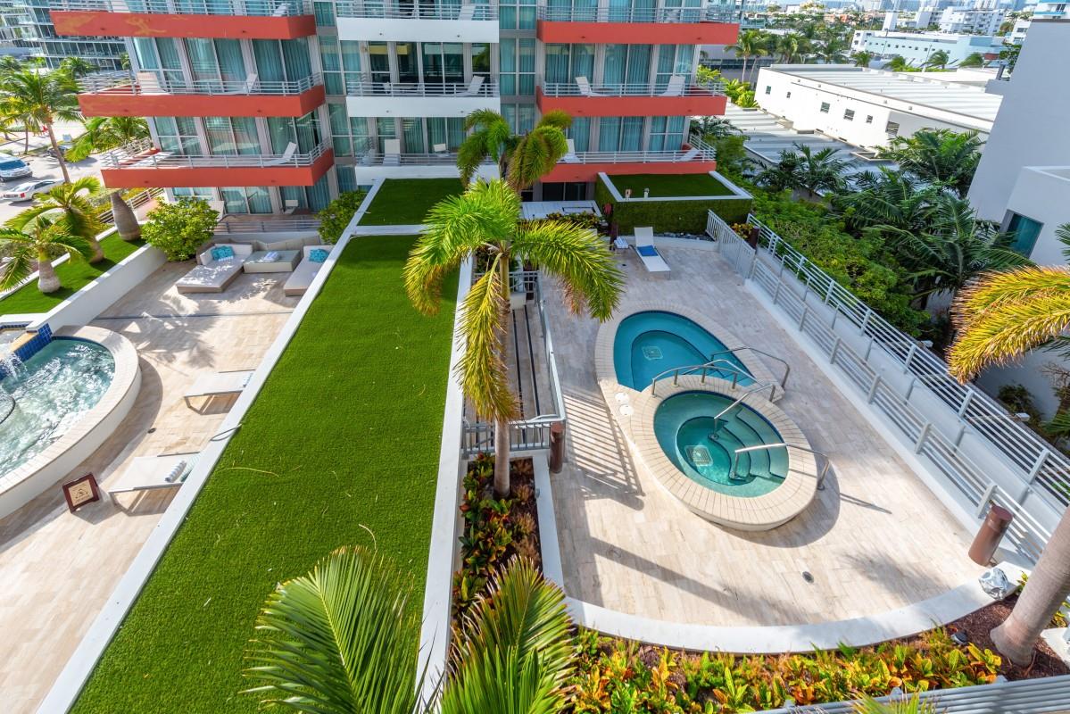 image Bentley Beach Condo2