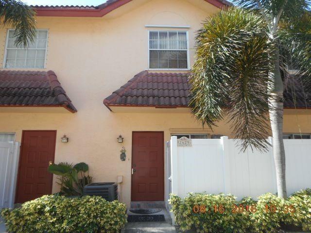2429 NE 14th St Cswy