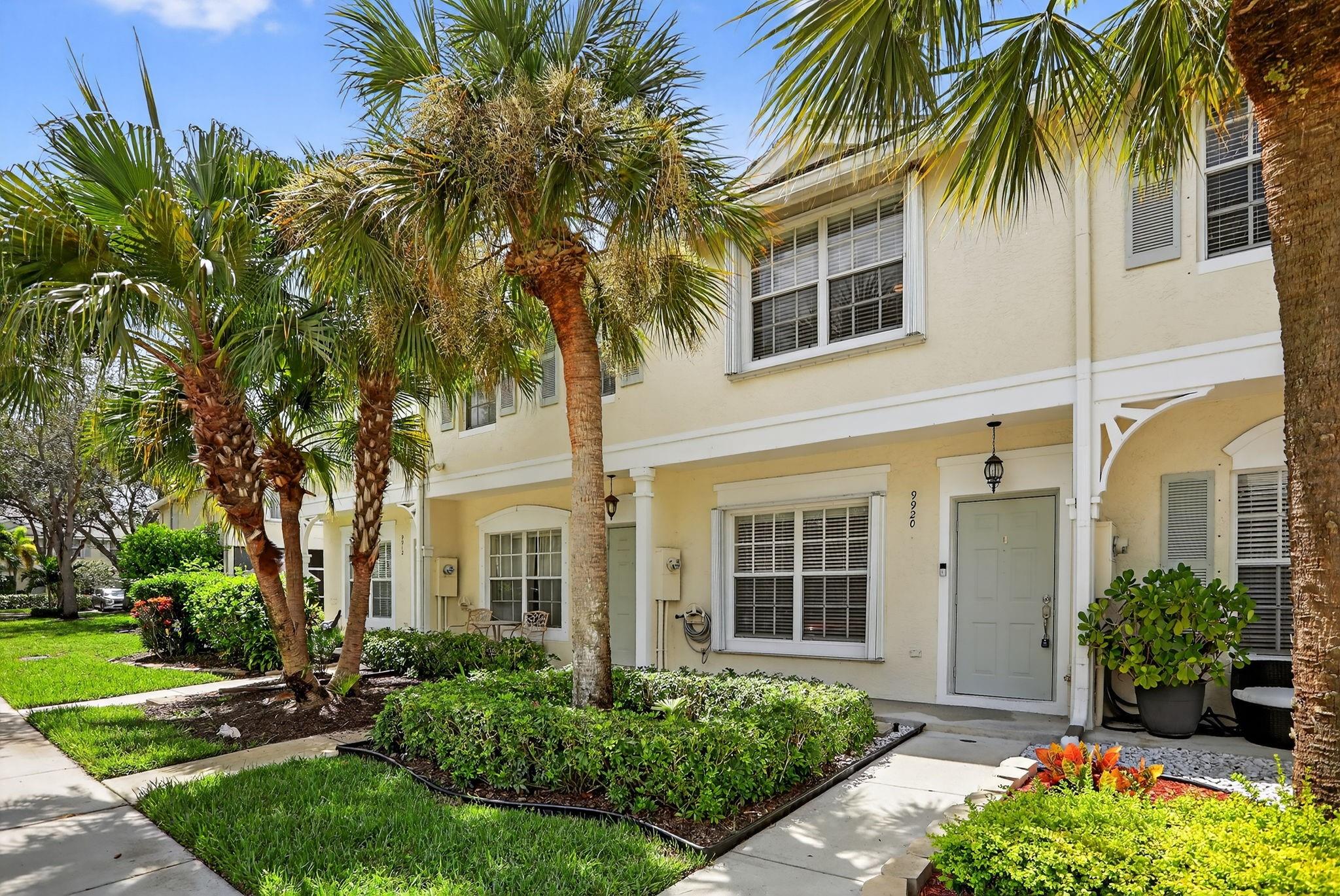 9920 NW 57th Mnr #9920