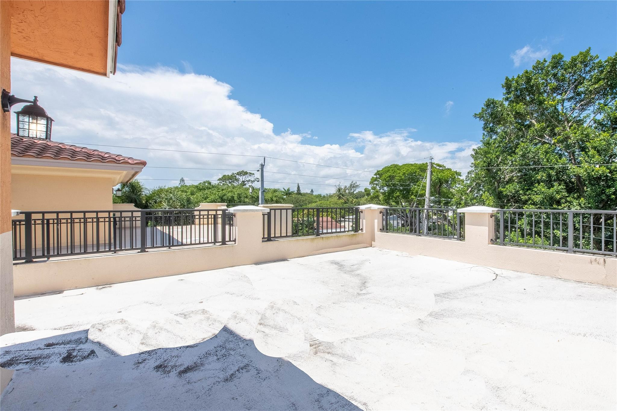 819 SW 7th #819 Fort Lauderdale, FL 33315