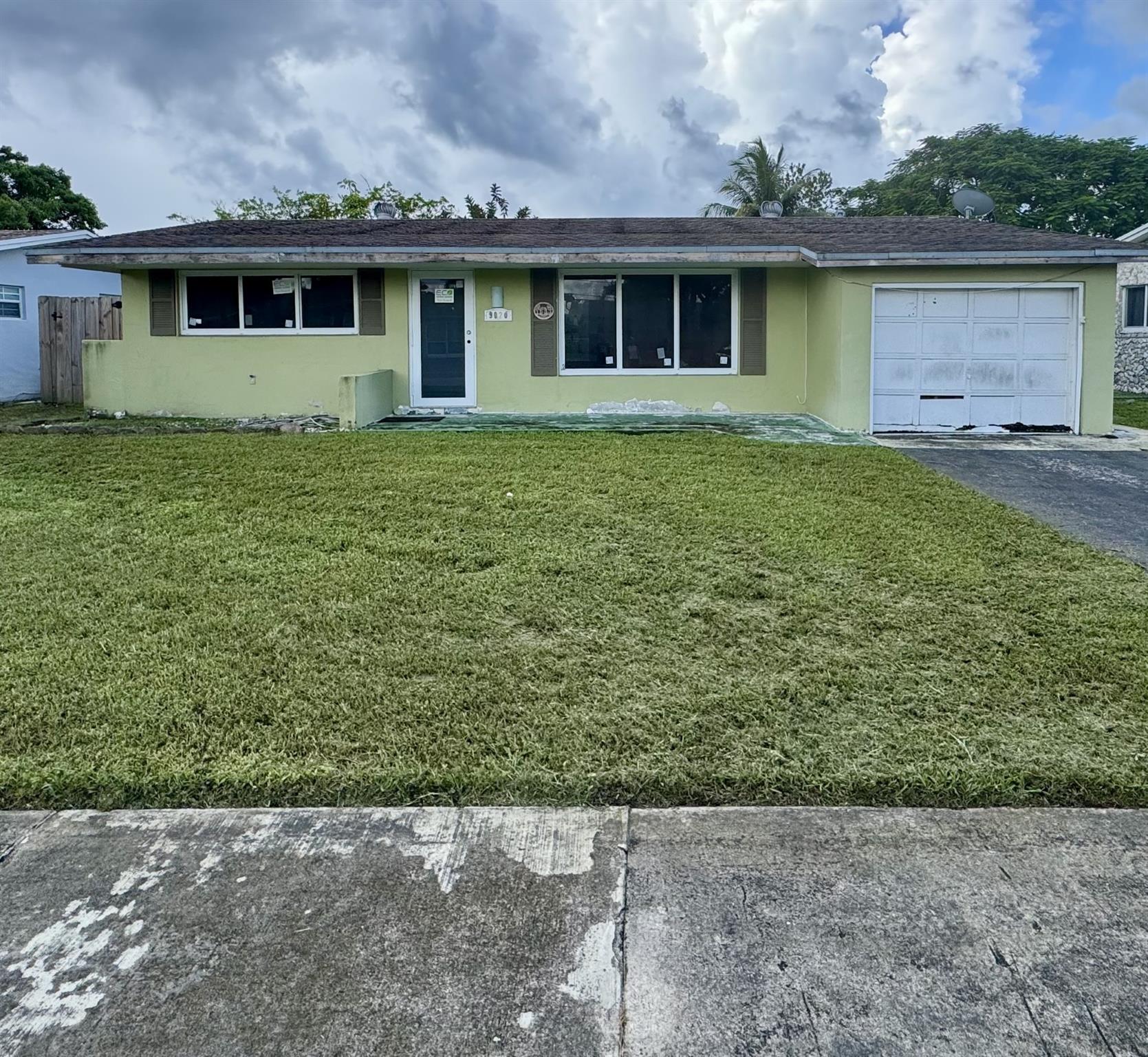 9020 NW 24th Pl