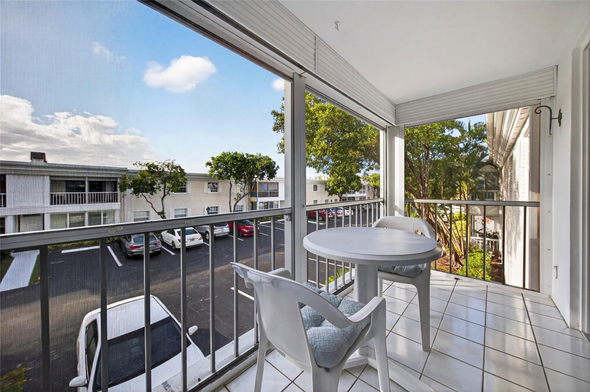 6417 Bay Clb Dr #3 Fort Lauderdale, FL 33308