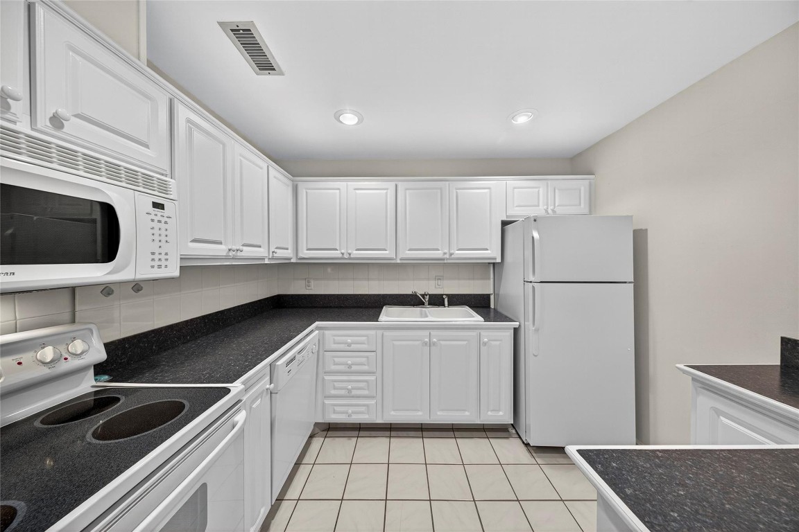 6417 Bay Clb Dr #3 Fort Lauderdale, FL 33308