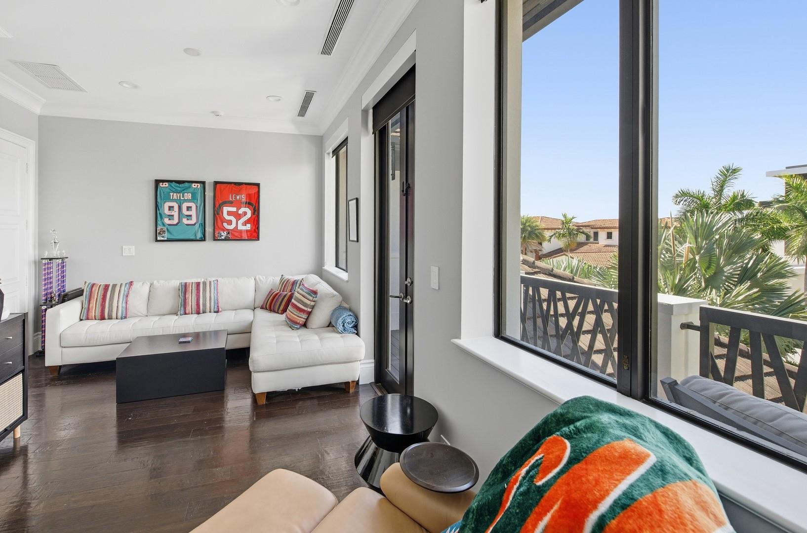 720 Isle Of Palms Dr Fort Lauderdale, FL 33301