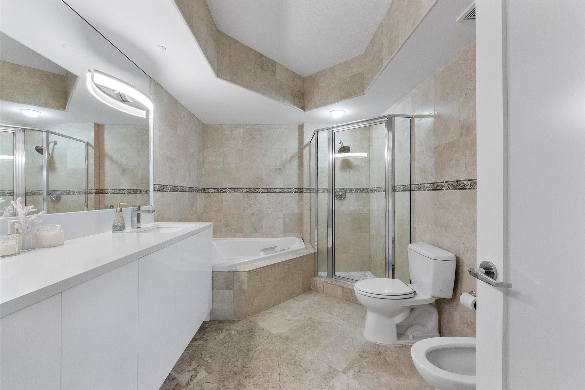 3100 N Ocean #406 Fort Lauderdale, FL 33308