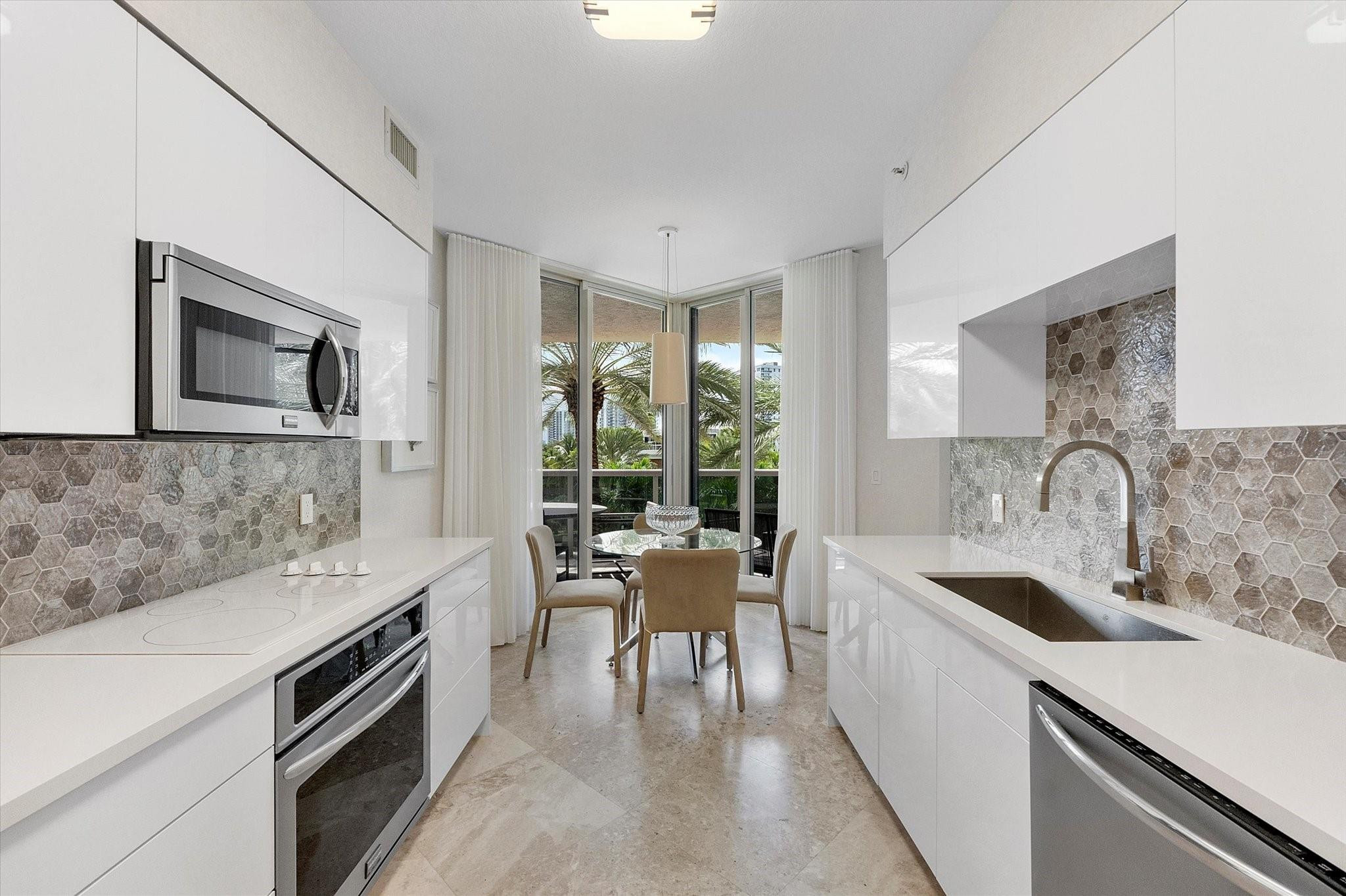 3100 N Ocean #406 Fort Lauderdale, FL 33308