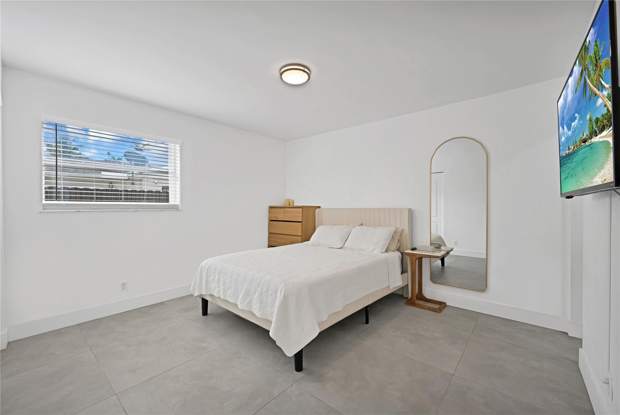 300 SW 65th Way Pembroke Pines, FL 33023