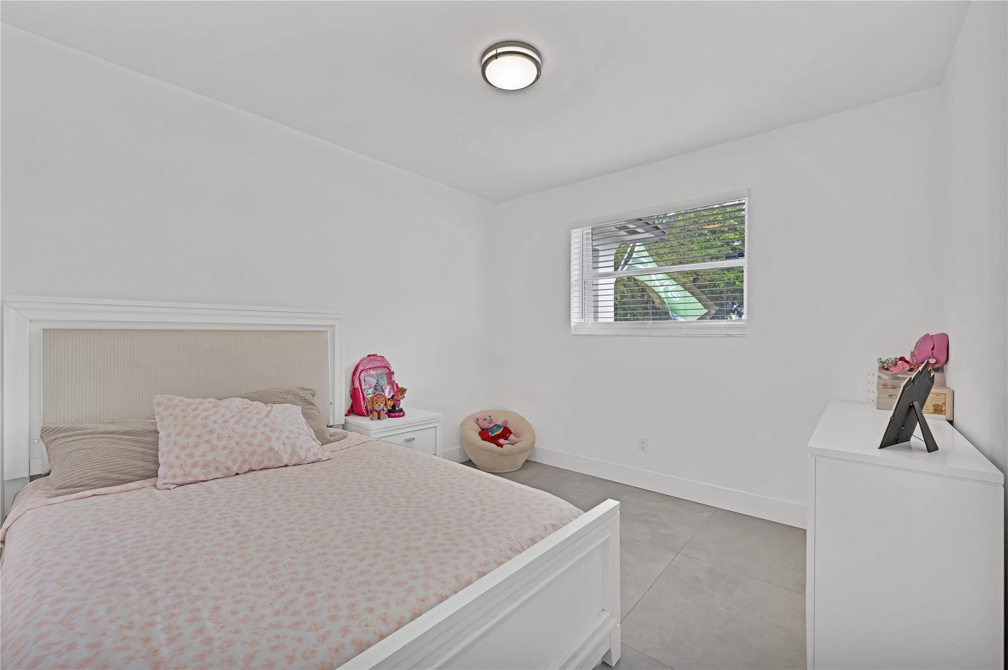 300 SW 65th Way Pembroke Pines, FL 33023