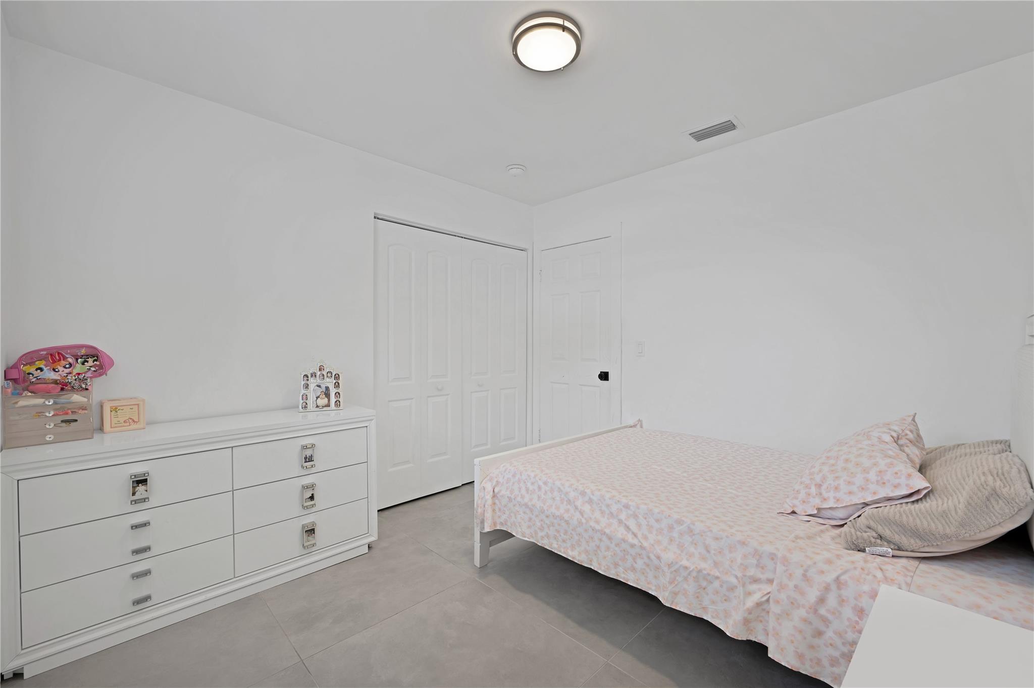 300 SW 65th Way Pembroke Pines, FL 33023