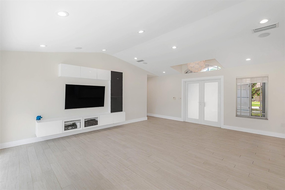 16931 SW 5th Ct Weston, FL 33326