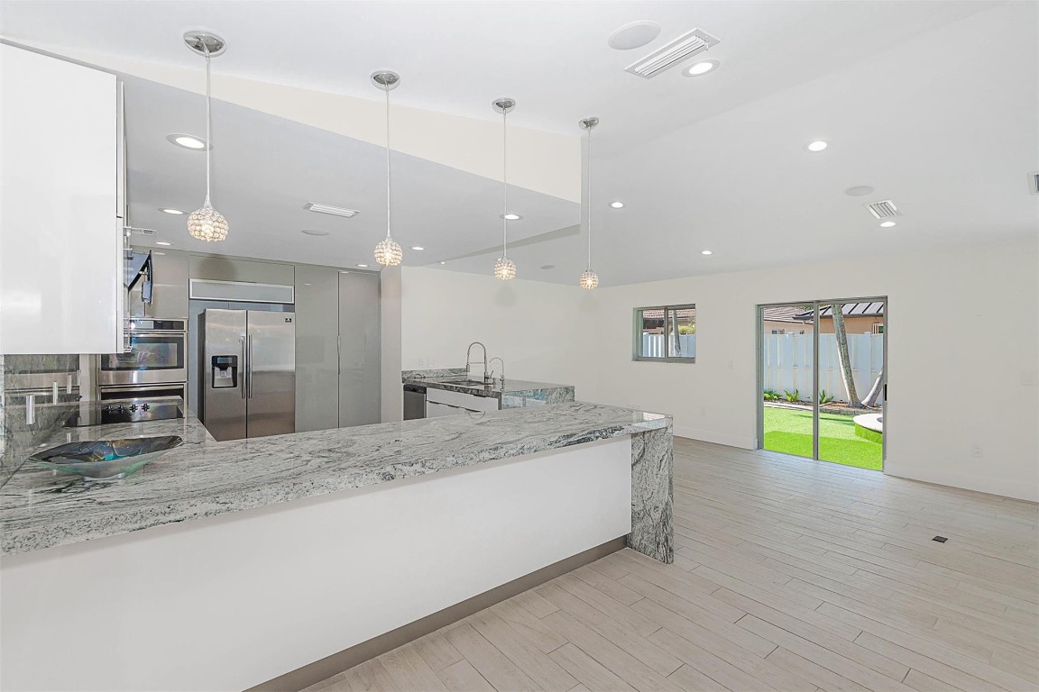 16931 SW 5th Ct Weston, FL 33326