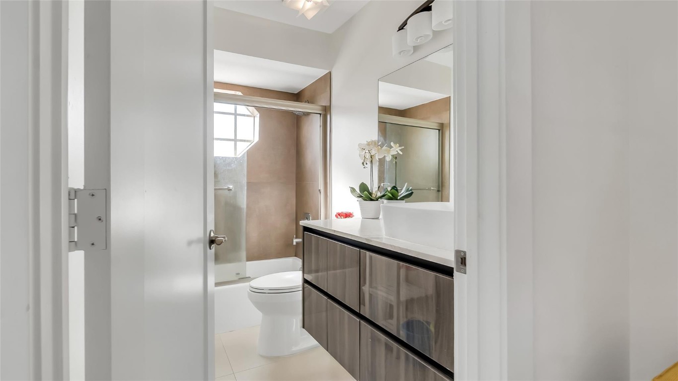 12287 Pleasant Grn Boynton Beach, FL 33437