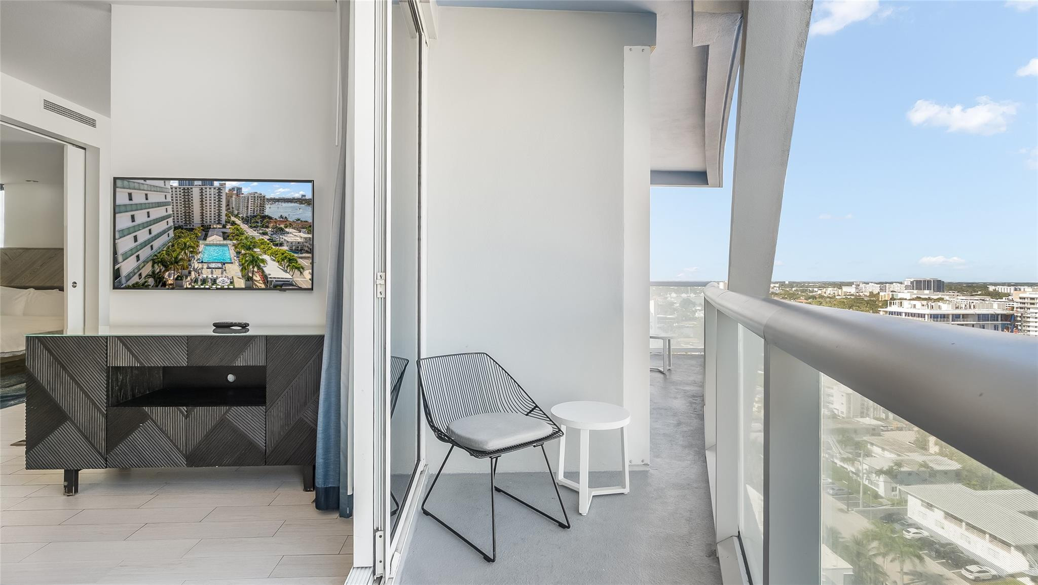 3101 Bayshore #1602 Fort Lauderdale, FL 33304