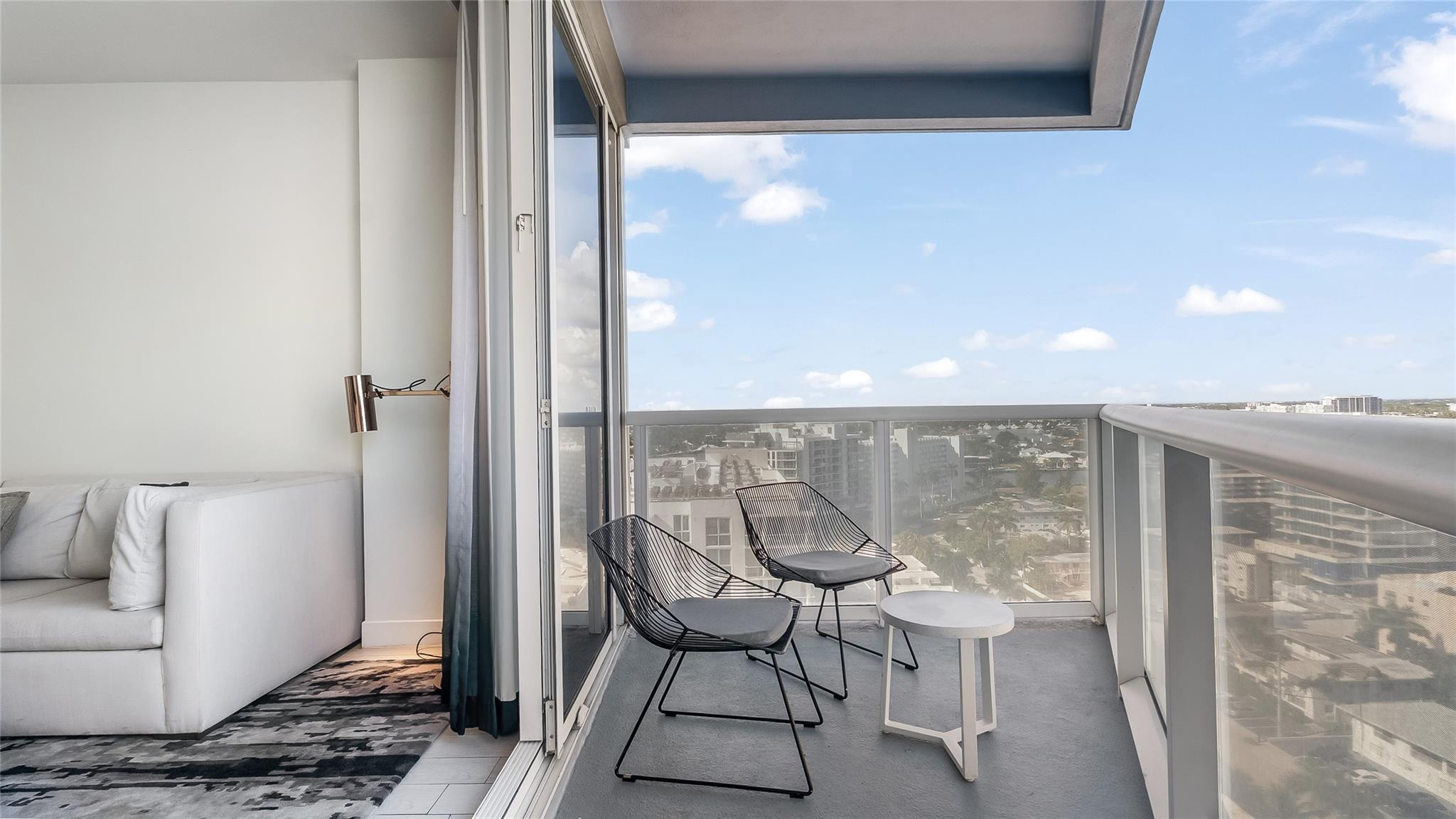 3101 Bayshore #1602 Fort Lauderdale, FL 33304