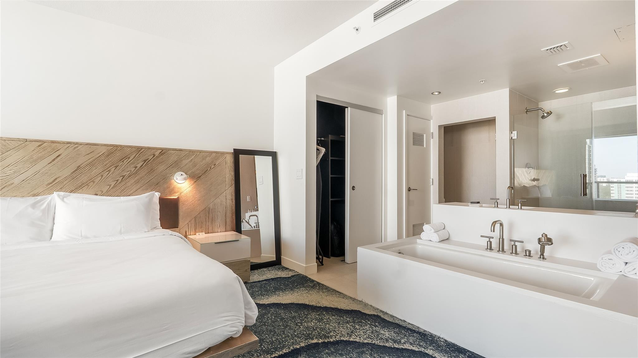 3101 Bayshore #1602 Fort Lauderdale, FL 33304