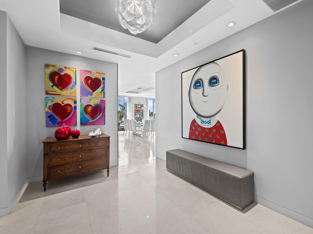 21 Isle Of Venice #301 Fort Lauderdale, FL 33301