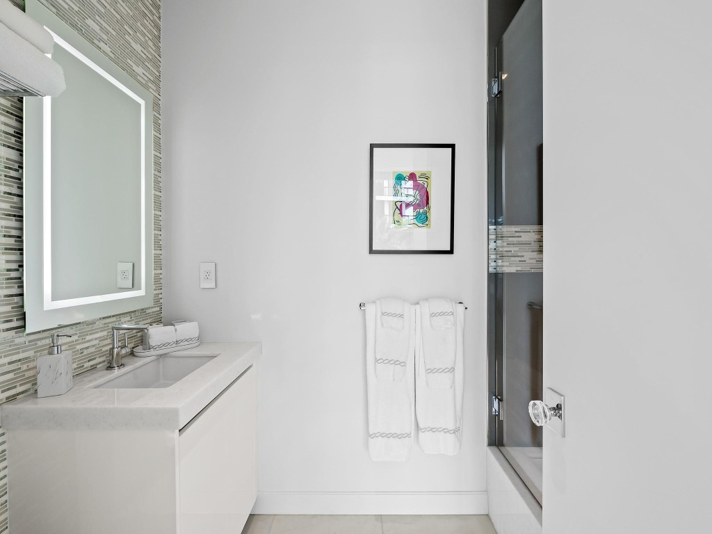 21 Isle Of Venice #301 Fort Lauderdale, FL 33301