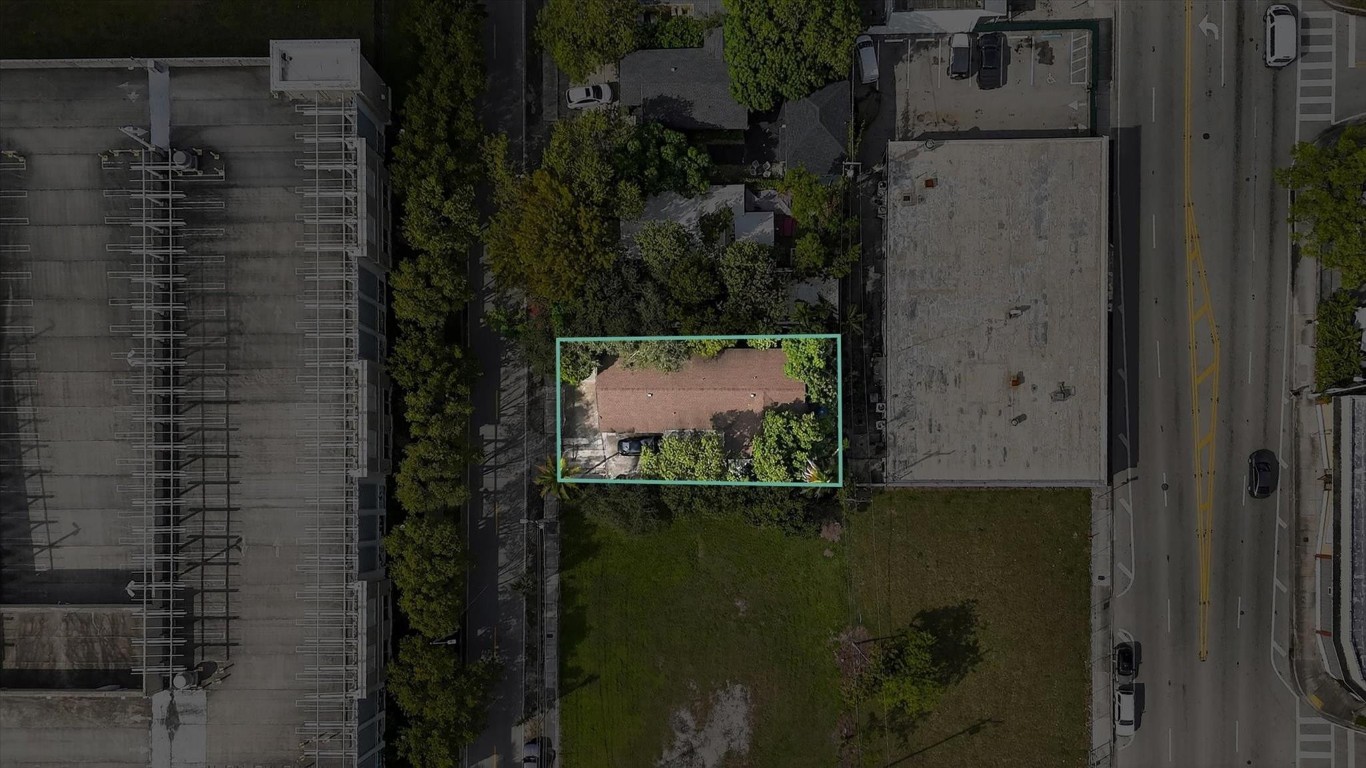 35 NE 53rd Miami, FL 33137