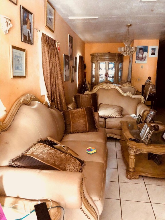 35 NE 53rd Miami, FL 33137