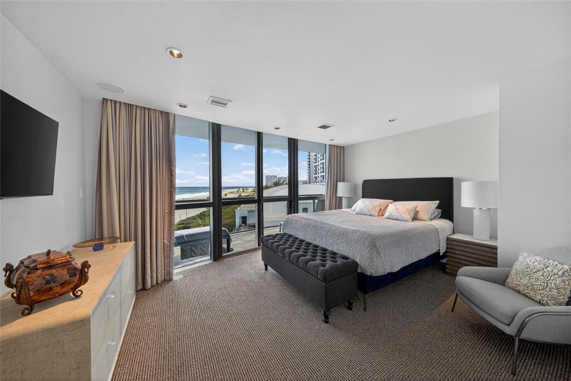 1200 Holiday #402 Fort Lauderdale, FL 33316