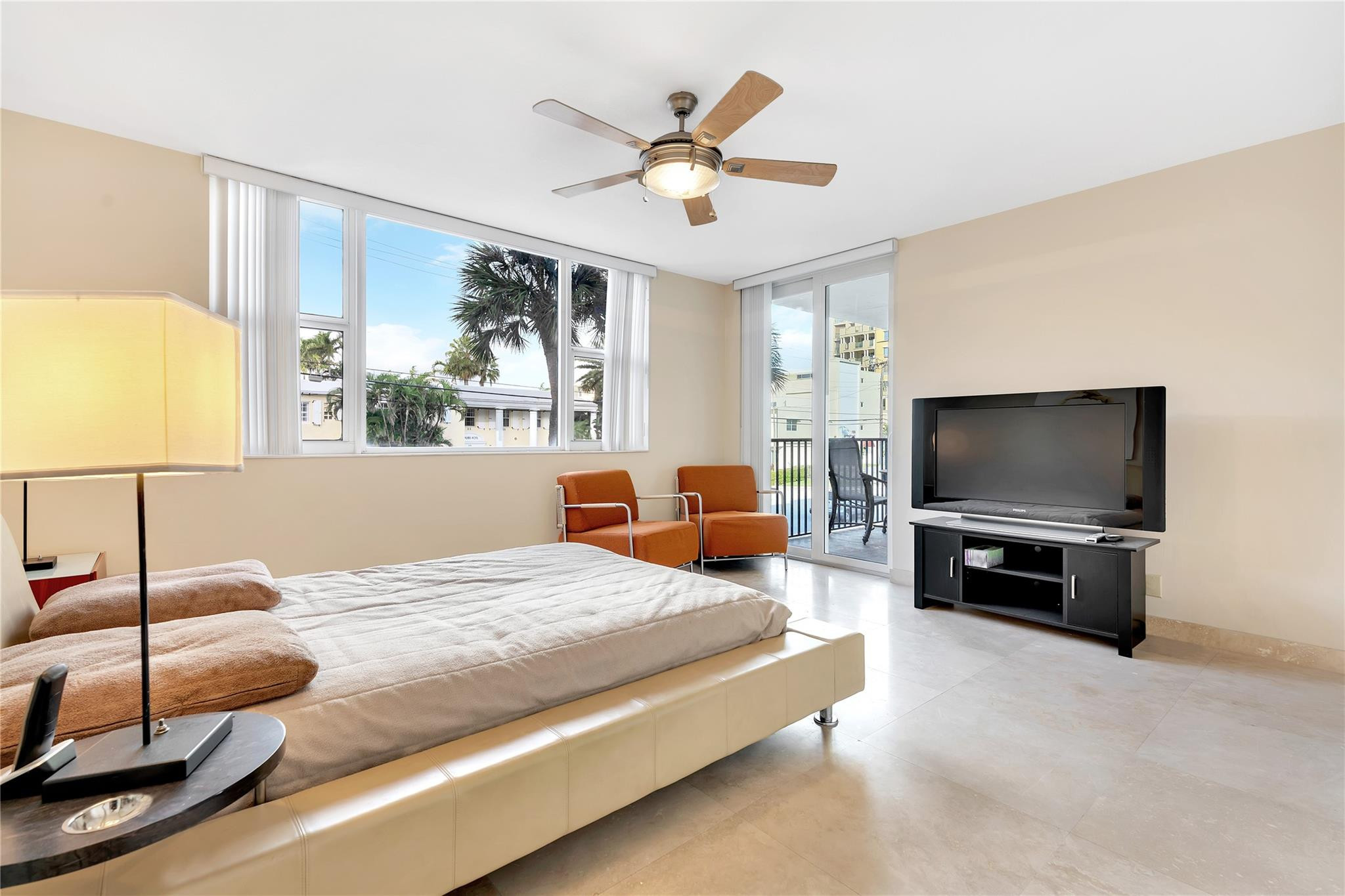 112 N Birch #202 Fort Lauderdale, FL 33304