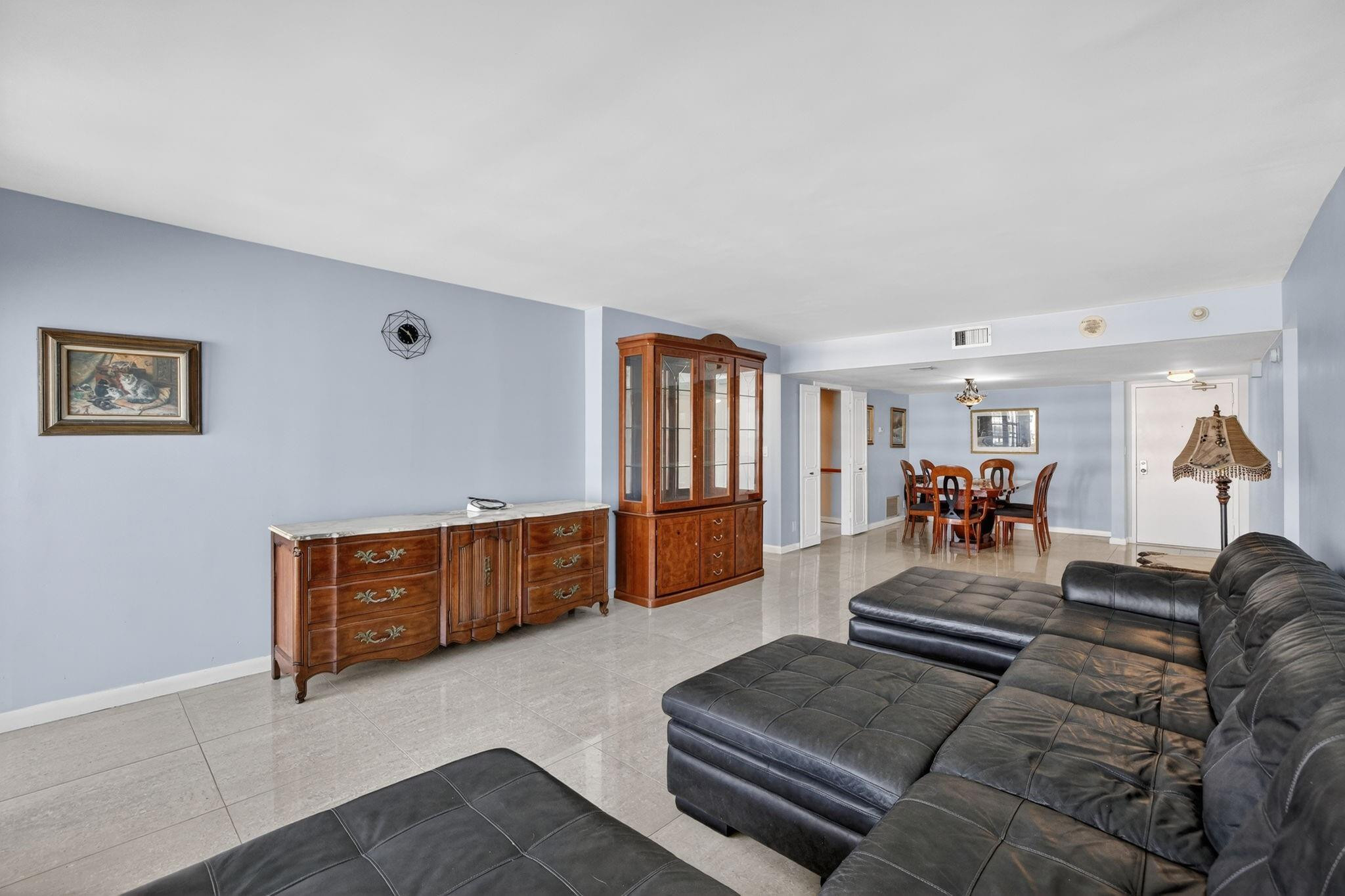 3900 Galt Ocean #1515 Fort Lauderdale, FL 33308