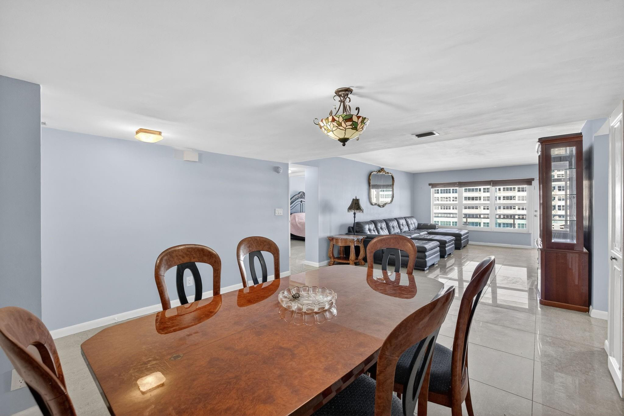 3900 Galt Ocean #1515 Fort Lauderdale, FL 33308