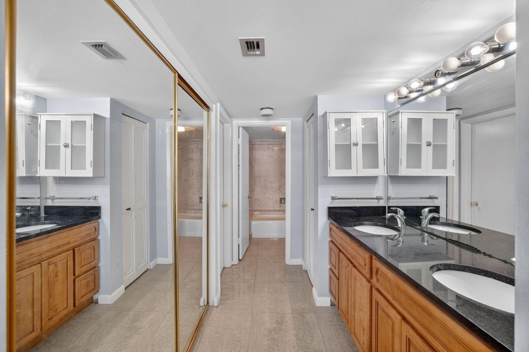 3900 Galt Ocean #1515 Fort Lauderdale, FL 33308