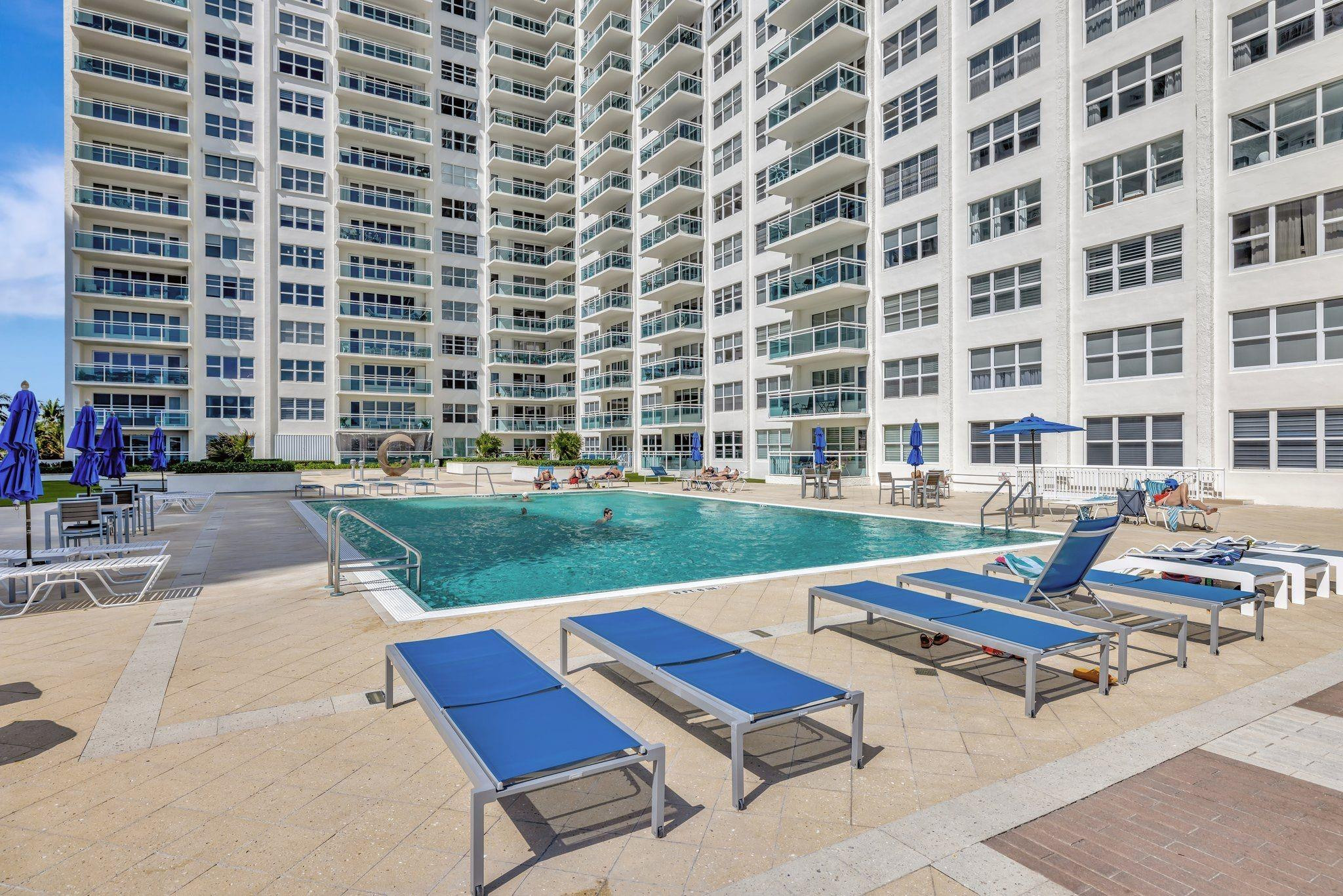 3900 Galt Ocean #1515 Fort Lauderdale, FL 33308