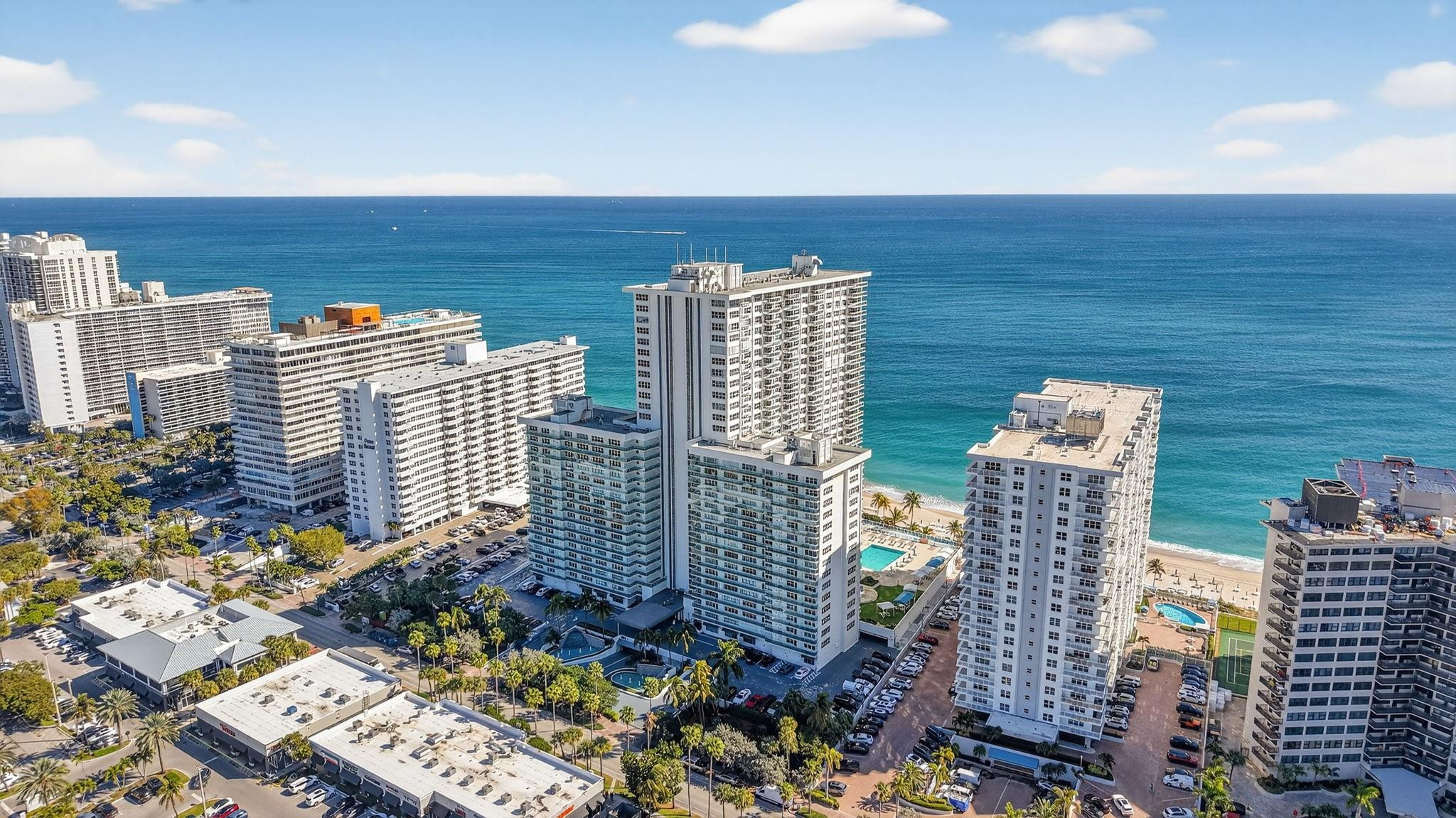3900 Galt Ocean #1515 Fort Lauderdale, FL 33308