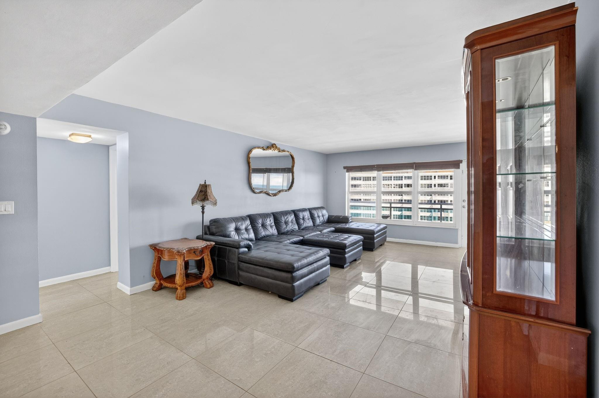 3900 Galt Ocean #1515 Fort Lauderdale, FL 33308