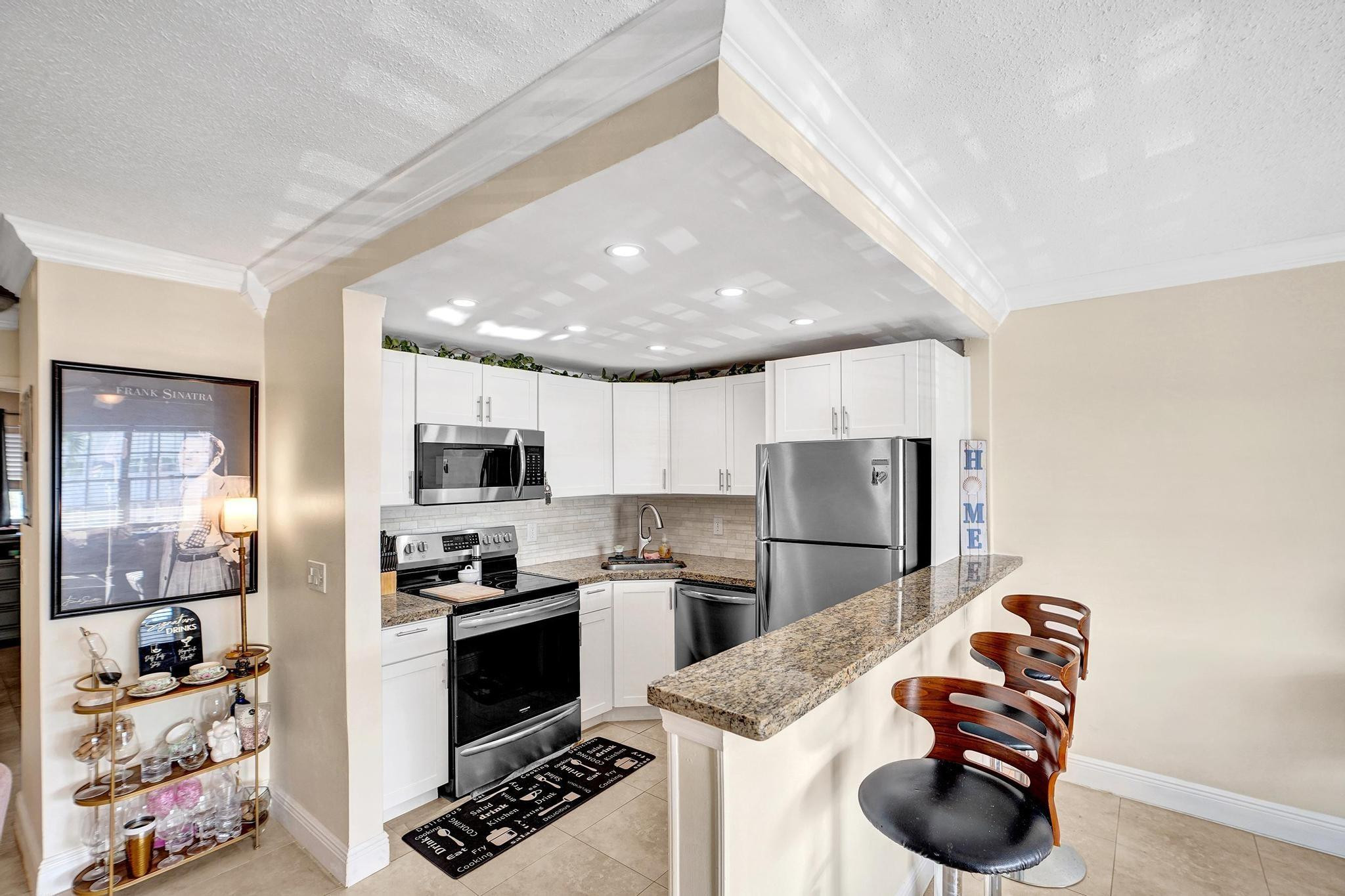 5201 NE 24th #A-203 Fort Lauderdale, FL 33308