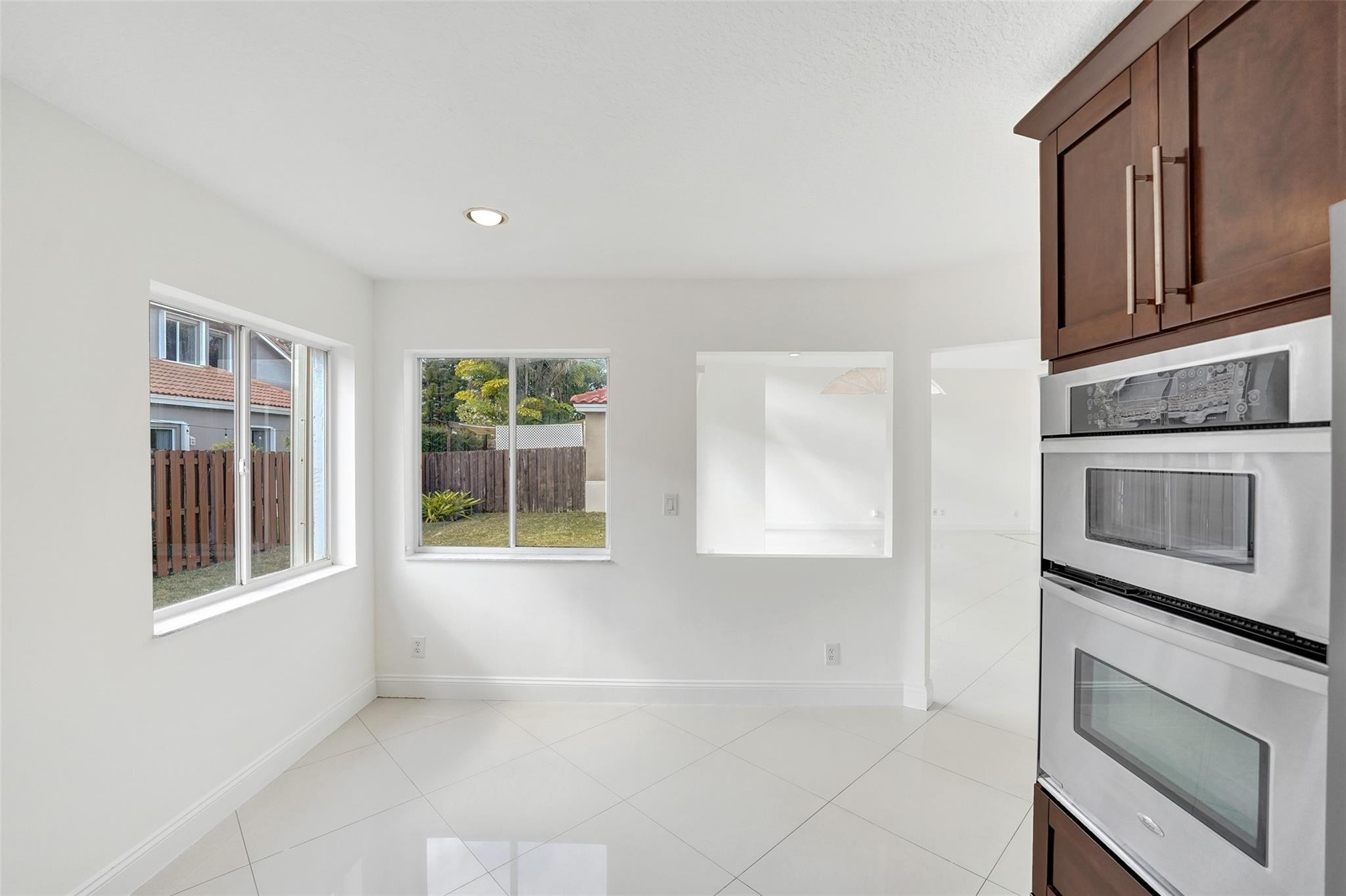 11208 Rhapsody Hollywood, FL 33026