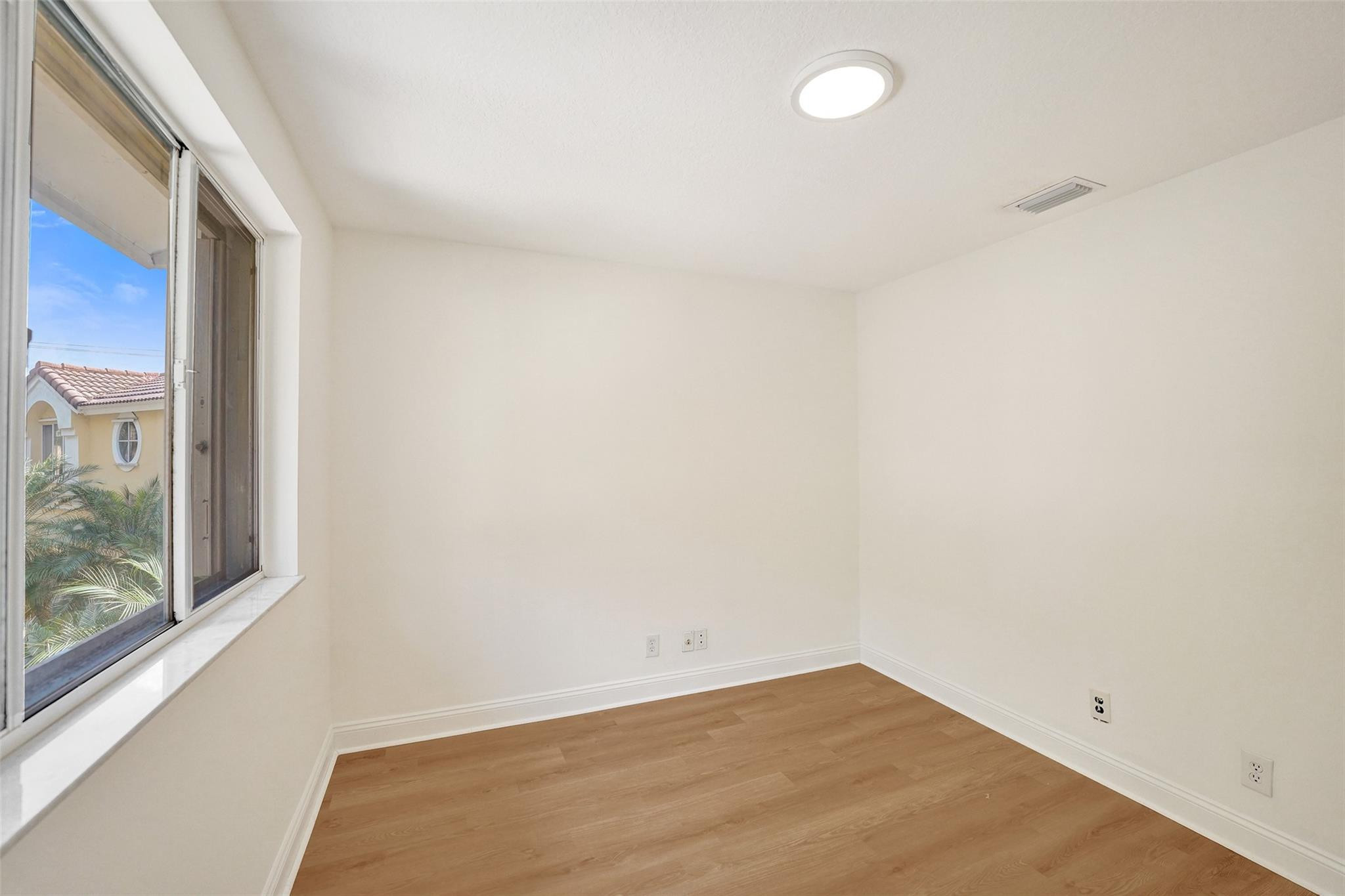 11208 Rhapsody Hollywood, FL 33026