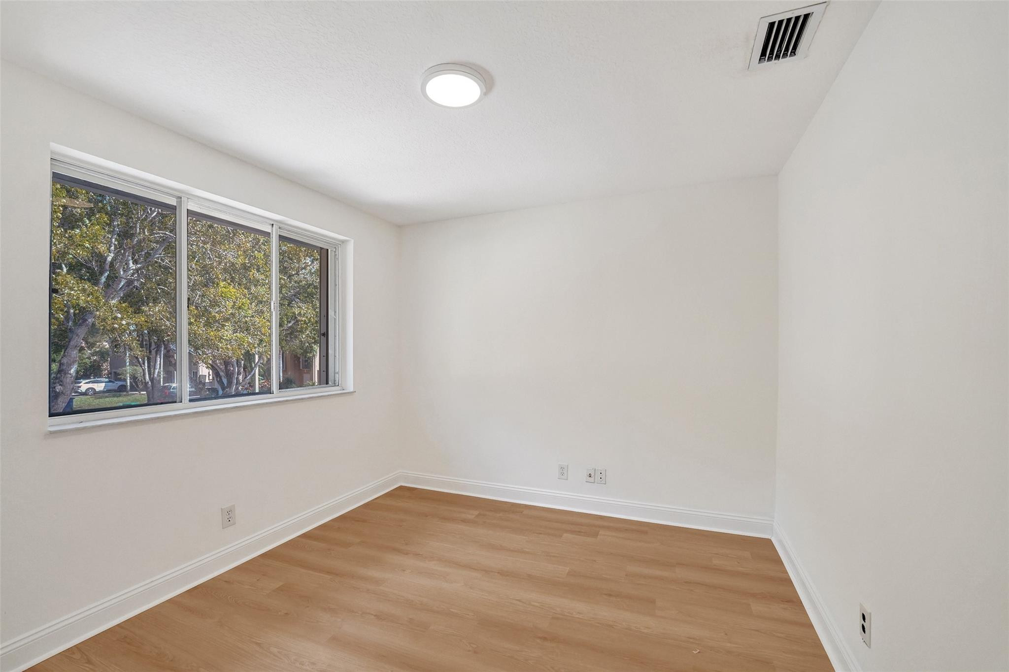 11208 Rhapsody Hollywood, FL 33026