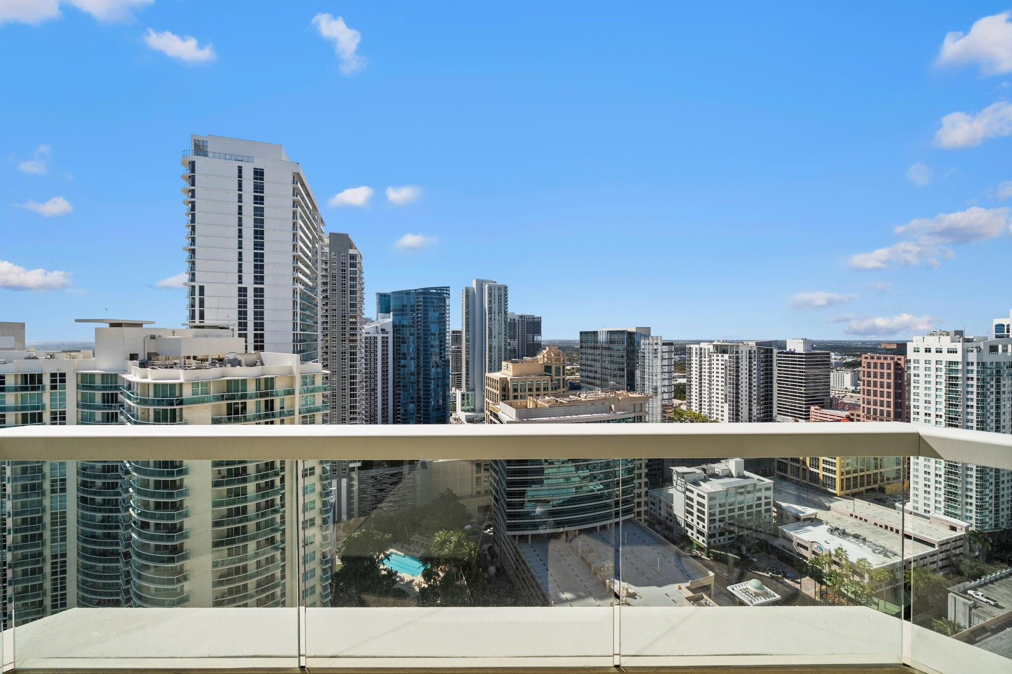 411 N New Riv #3403 Fort Lauderdale, FL 33301